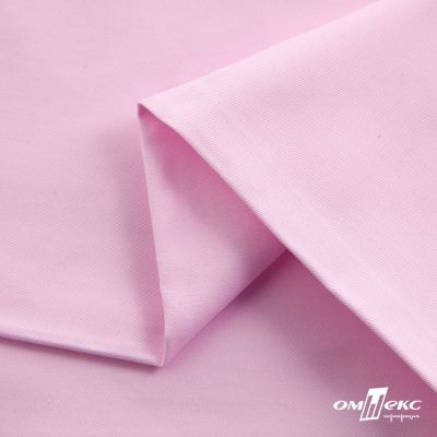 Ткань сорочечная Альто, 115 г/м2, 58% пэ,42% хл, окрашенный, шир.150 см, цв. 2-розовый (арт.101) - купить в Саратове. Цена 306.69 руб.