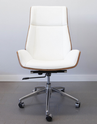 Кресло из натуральной кожи, каркас дерево арт. FX-BC06 - купить в Саратове. Цена 34 820.52 руб.